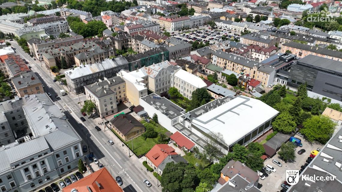 Drogowe i zielone zmiany na kilkunastu śródmiejskich ulicach Drogowe i zielone zmiany na kilkunastu śródmiejskich ulicach