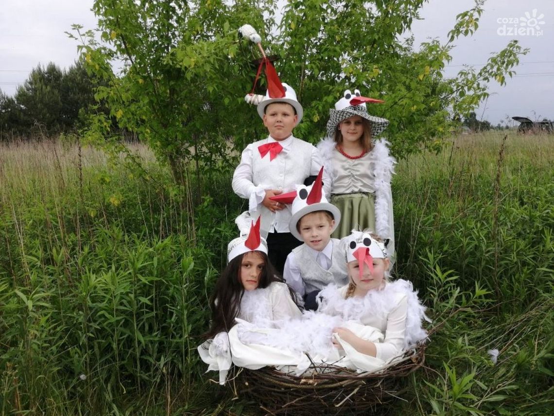 Drugoklasiści z Ożarowa laureatami ogólnopolskiego konkursu Drugoklasiści z Ożarowa laureatami ogólnopolskiego konkursu