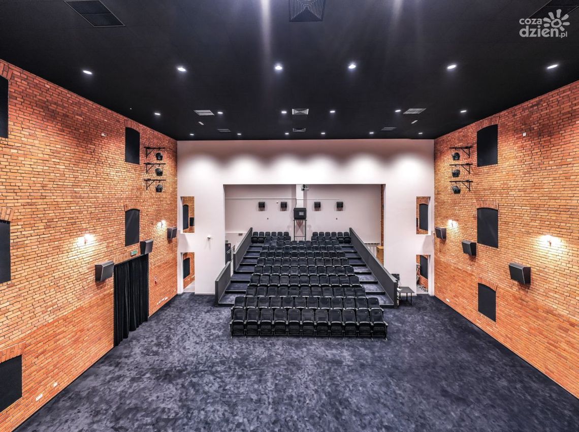 Duże zainteresowanie ostrowieckim kinem. Weekendowe seanse obejrzało blisko 300 osób
