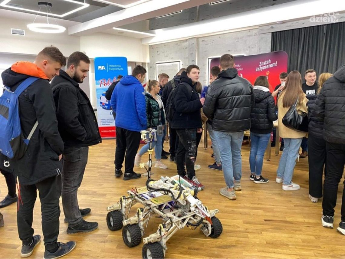 Duże zainteresowanie starachowickimi targami edukacyjnymi Duże zainteresowanie starachowickimi targami edukacyjnymi