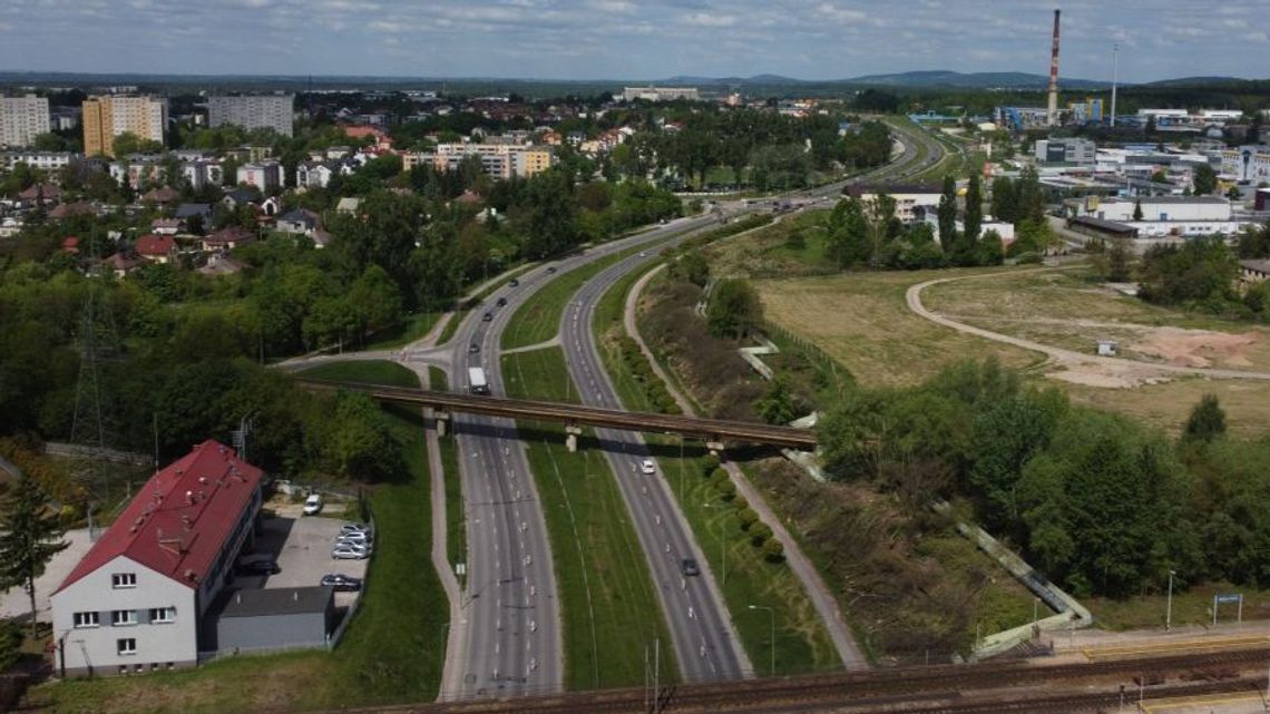 Duże zmiany na ul. Łódzkiej w Kielcach. To początek ważnego etapu budowy S74
