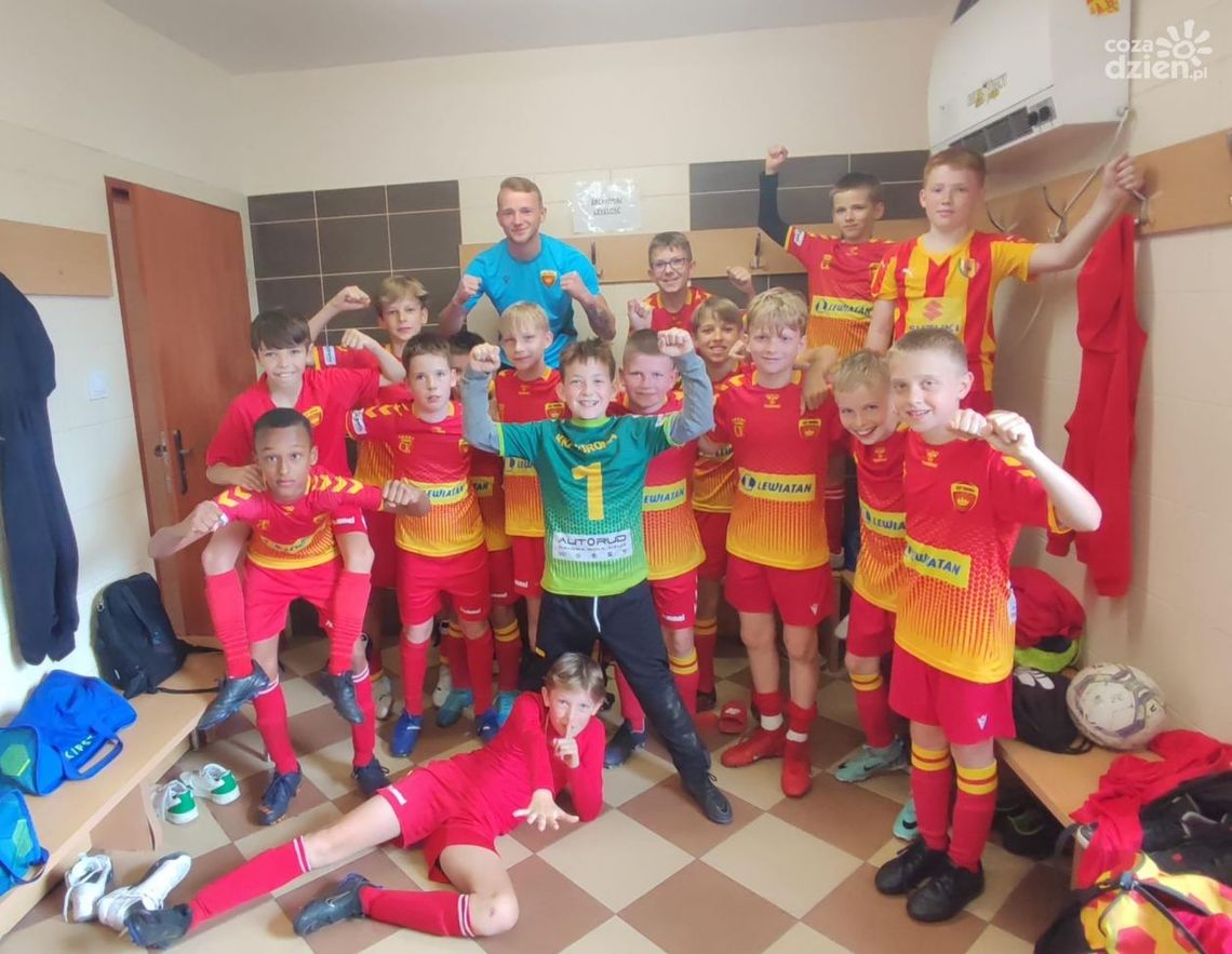 Dwa zwycięstwa, remis i dwie porażki - Ligowe zmagania Młodzików Młodszych Dwa zwycięstwa, remis i dwie porażki - Ligowe zmagania Młodzików Młodszych