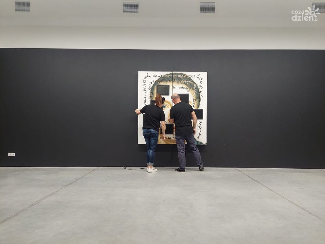 Dwie wystawy w ostrowieckim BWA Dwie wystawy w ostrowieckim BWA