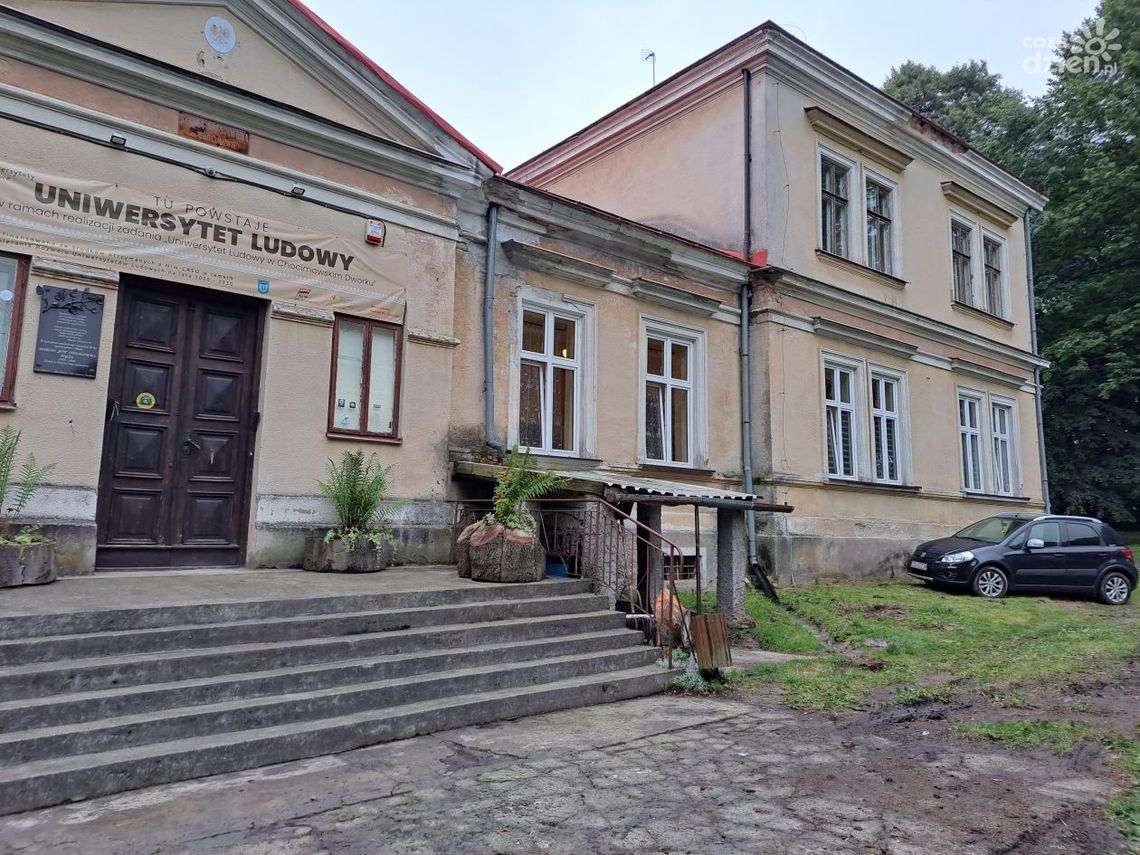 Dworek w Chocimowie będzie lokalnym centrum spotkań Dworek w Chocimowie będzie lokalnym centrum spotkań