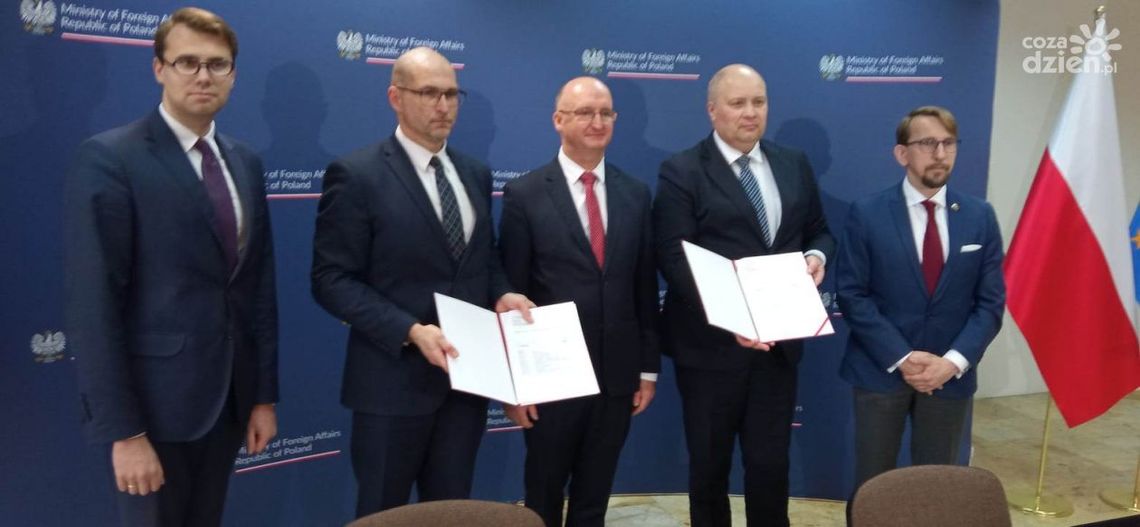 Dyplomaci będą zatrudnieni w Kielcach. Powstaje Centrum Informacji Konsularnej Dyplomaci będą zatrudnieni w Kielcach. Powstaje Centrum Informacji Konsularnej