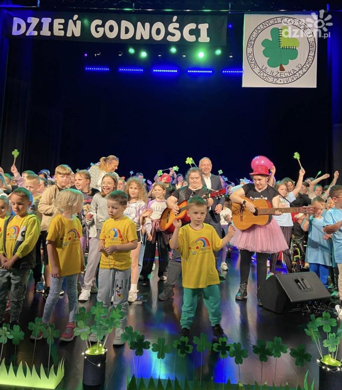 Dzień Godności Osób z Niepełnosprawnością uczczono w Ostrowcu Dzień Godności Osób z Niepełnosprawnością uczczono w Ostrowcu