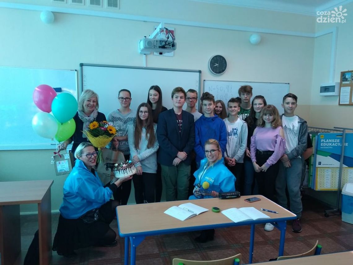 Dzień Nauczyciela z Rekordową Niespodzianką Dzień Nauczyciela z Rekordową Niespodzianką