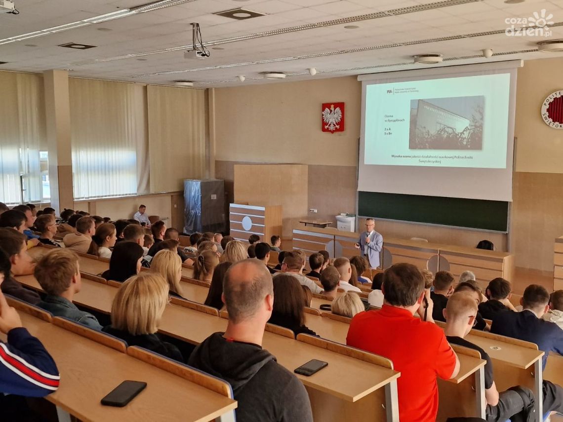 Dzień otwarty Politechniki Świętokrzyskiej Dzień otwarty Politechniki Świętokrzyskiej