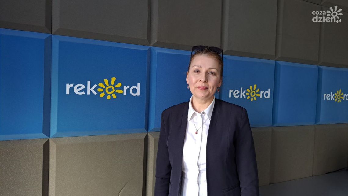 E. Kowalska: Przedszkole nr 15 to jedyna w Ostrowcu i regionie placówka ucząca ludowości i podkreślająca jej znaczenie w kulturze
E. Kowalska: Przedszkole nr 15 to jedyna w Ostrowcu i regionie placówka ucząca ludowości i podkreślająca jej znaczenie w kulturze