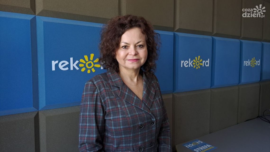 E.Malec: Czekamy na dalsze zmiany i reformę oświaty E.Malec: Czekamy na dalsze zmiany i reformę oświaty