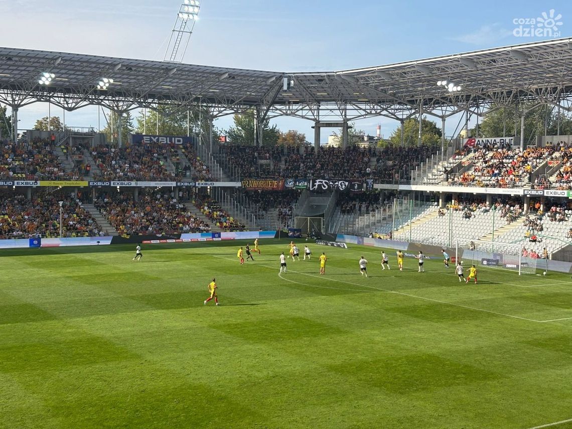 Ekstraklasowa gra Korony Kielce. Skromna wygrana po golu Dawida Błanika Ekstraklasowa gra Korony Kielce. Skromna wygrana po golu Dawida Błanika