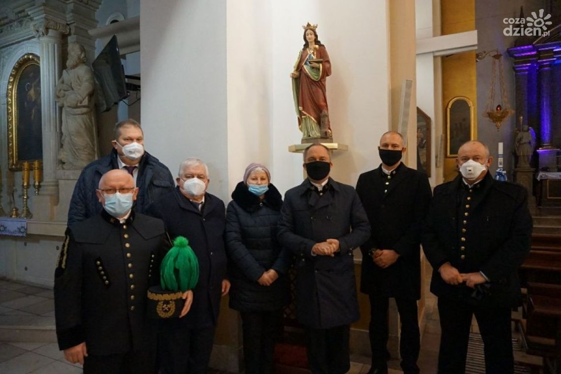 Figurka św. Barbary pobłogosławiona Figurka św. Barbary pobłogosławiona