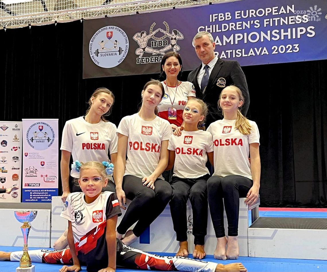 Fitnesski Black And White z medalami Mistrzostw Europy