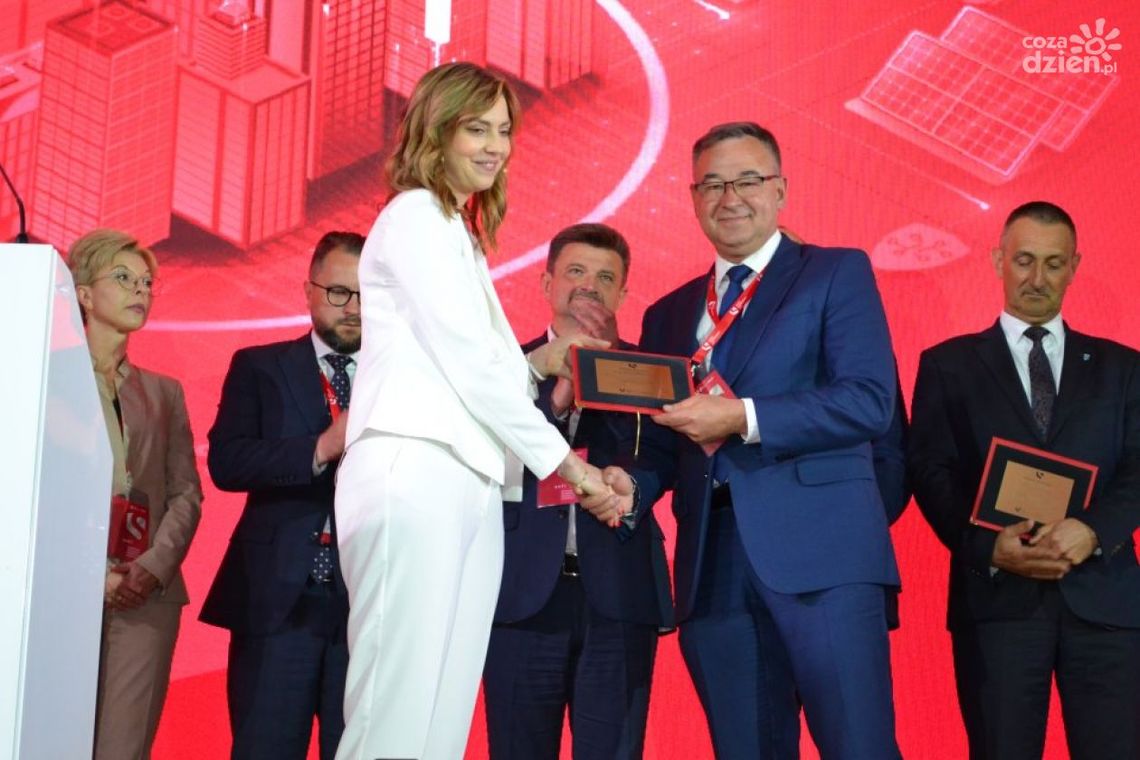 Gmina Bieliny jedyną gminą wiejską z województwa świętokrzyskiego wyróżnioną w ogólnopolskim konkursie Innowacyjny Samorząd Gmina Bieliny jedyną gminą wiejską z województwa świętokrzyskiego wyróżnioną w ogólnopolskim konkursie Innowacyjny Samorząd