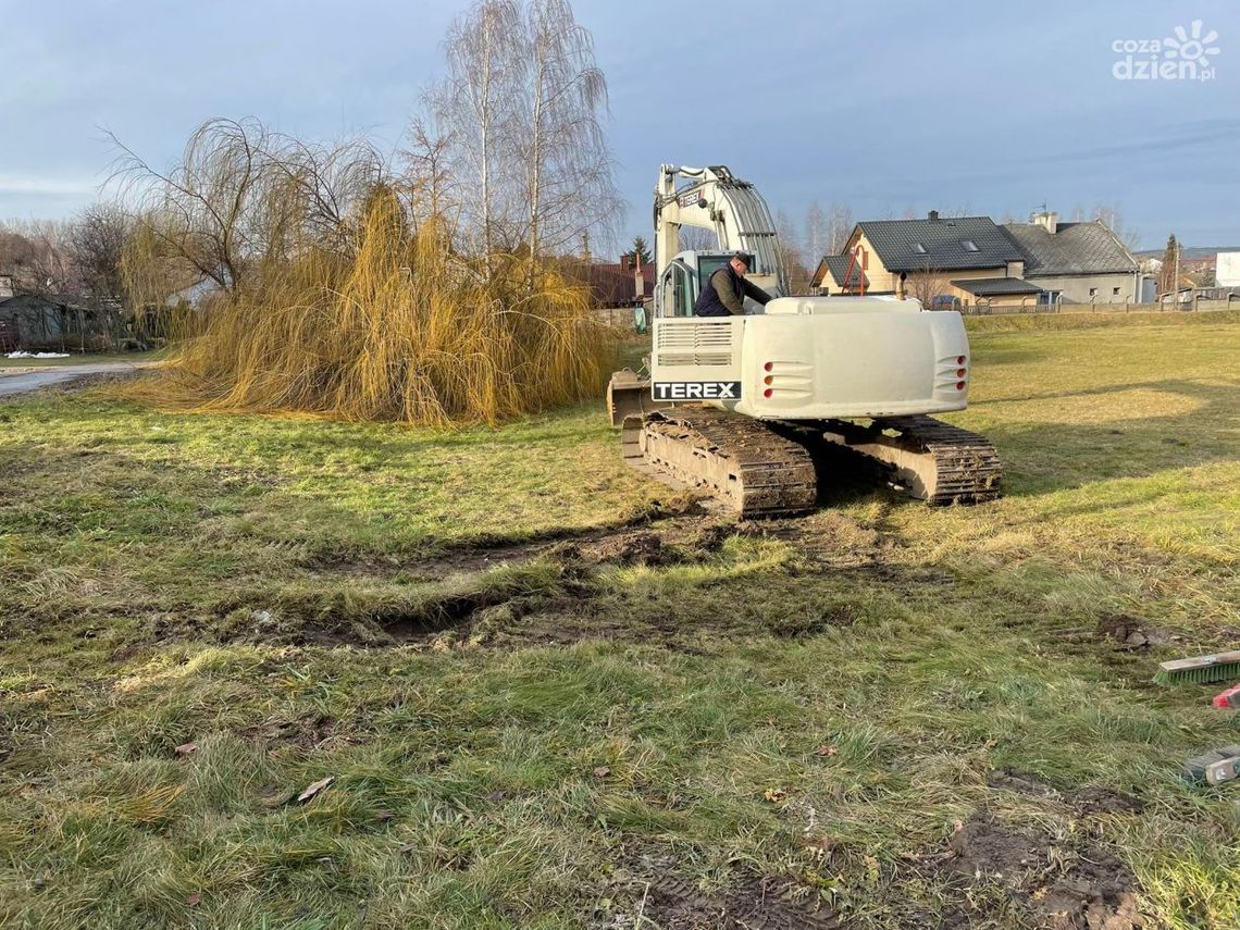 Gmina Ćmielów rozpoczyna rewitalizację miasta Gmina Ćmielów rozpoczyna rewitalizację miasta