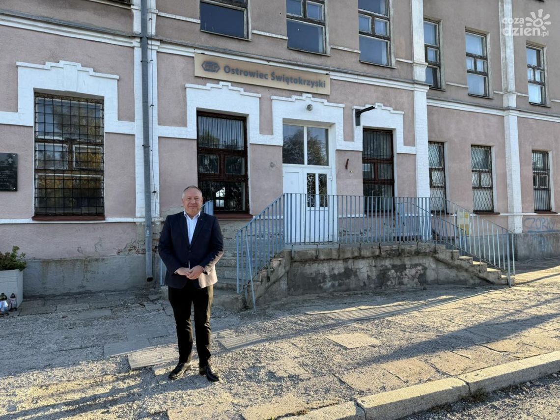 Gmina Ostrowiec też będzie korzystała z odnowionego dworca PKP Gmina Ostrowiec też będzie korzystała z odnowionego dworca PKP
