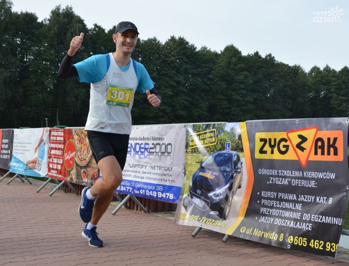 Gontarczyk i Jarosz liderami cyklu po pięciu rundach MOSiR GutwinRun Gontarczyk i Jarosz liderami cyklu po pięciu rundach MOSiR GutwinRun