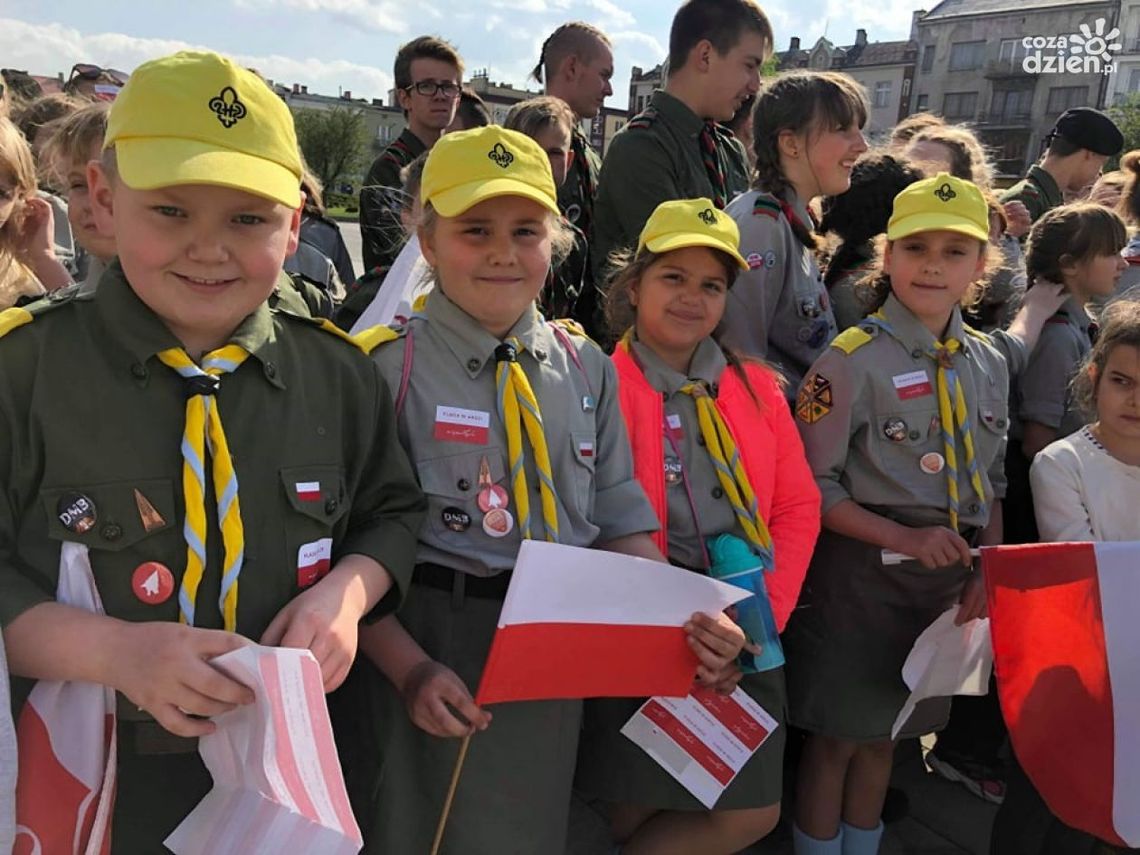 Harcerski happening na Święto Flagi Harcerski happening na Święto Flagi