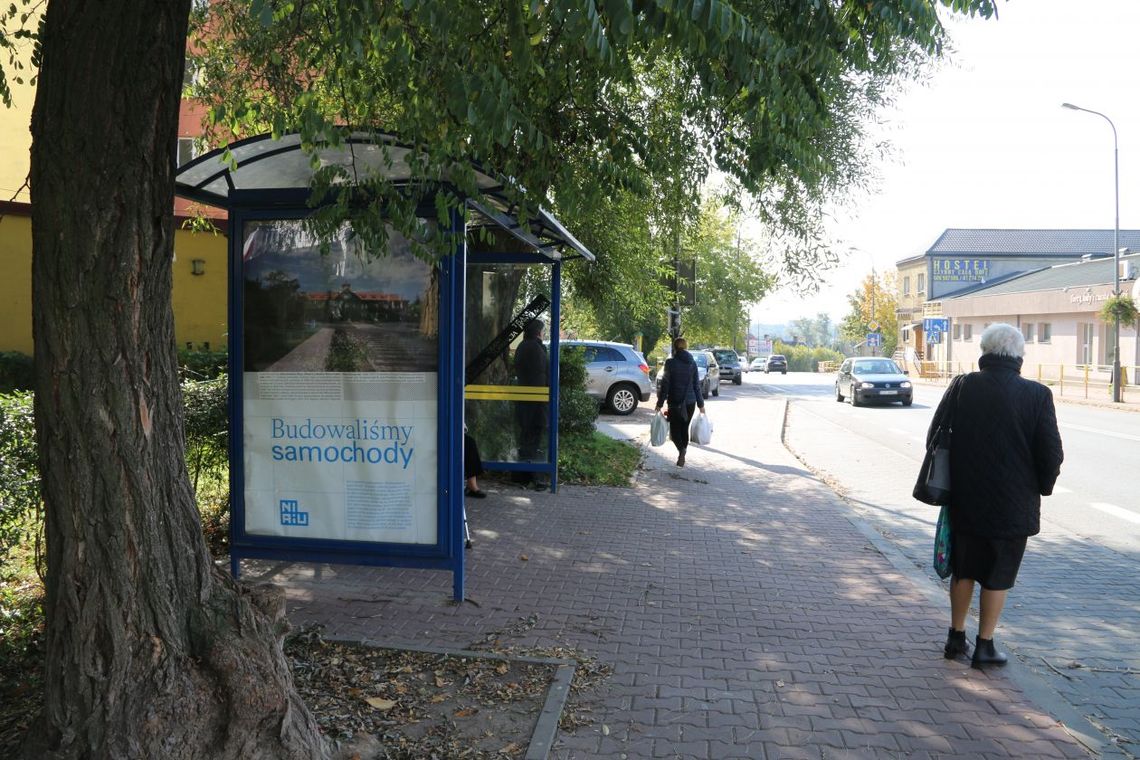 Historia Starachowic na miejskich przystankach 