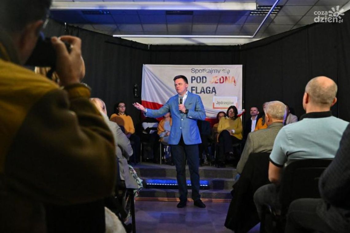 Hołownia ogłasza swój start w prezydenckich wyborach w Jędrzejowie! Hołownia ogłasza swój start w prezydenckich wyborach w Jędrzejowie!