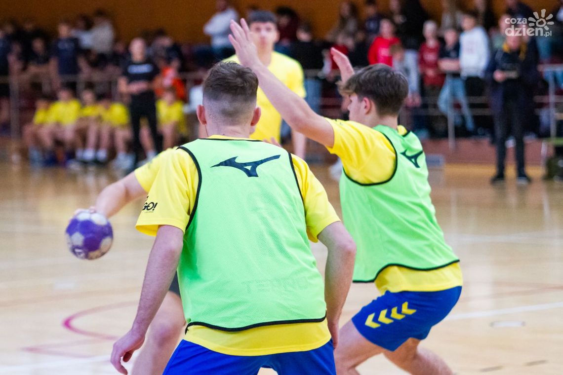 Horrory w rzutach karnych i rekord uczestników! Mała Liga Piłki Ręcznej pisze nowy rozdział Horrory w rzutach karnych i rekord uczestników! Mała Liga Piłki Ręcznej pisze nowy rozdział