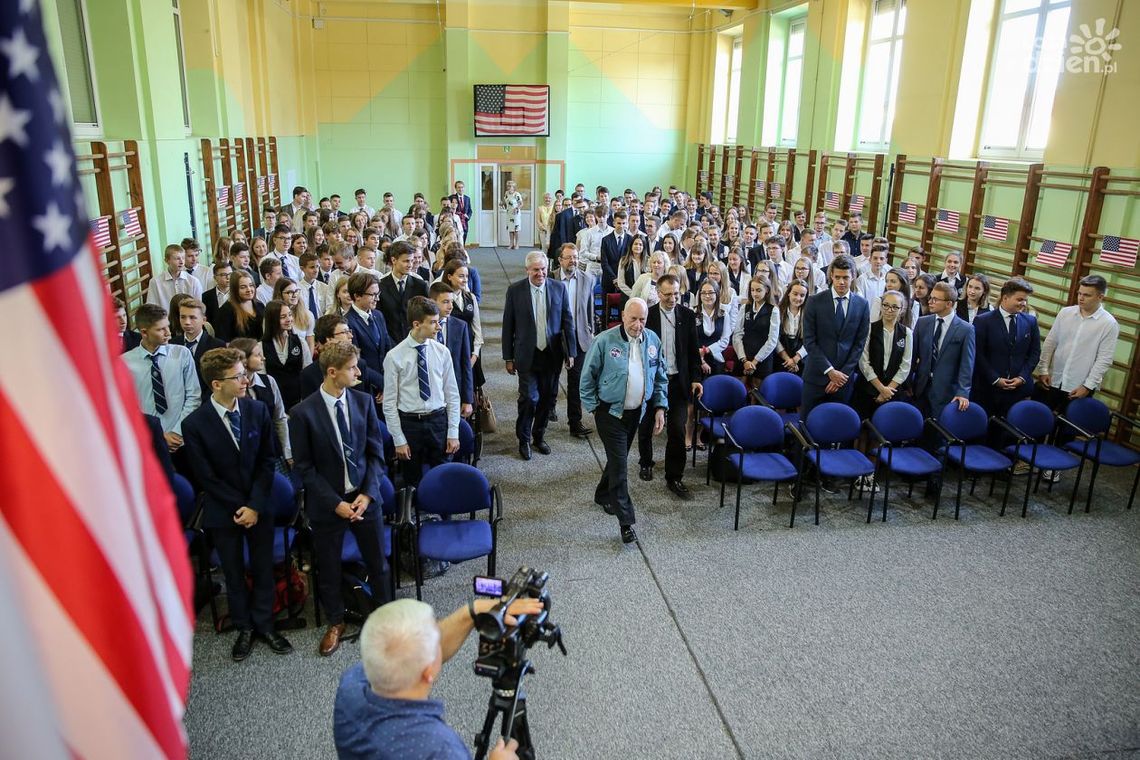 Houston, mamy finał! Houston, mamy finał!