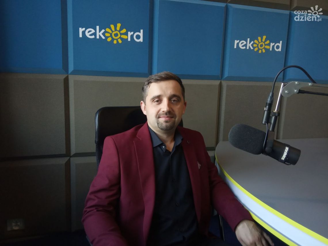 Hubert Żądło: Okół w połowie skanalizowany, a umowa na II etap tej inwestycji podpisana 
