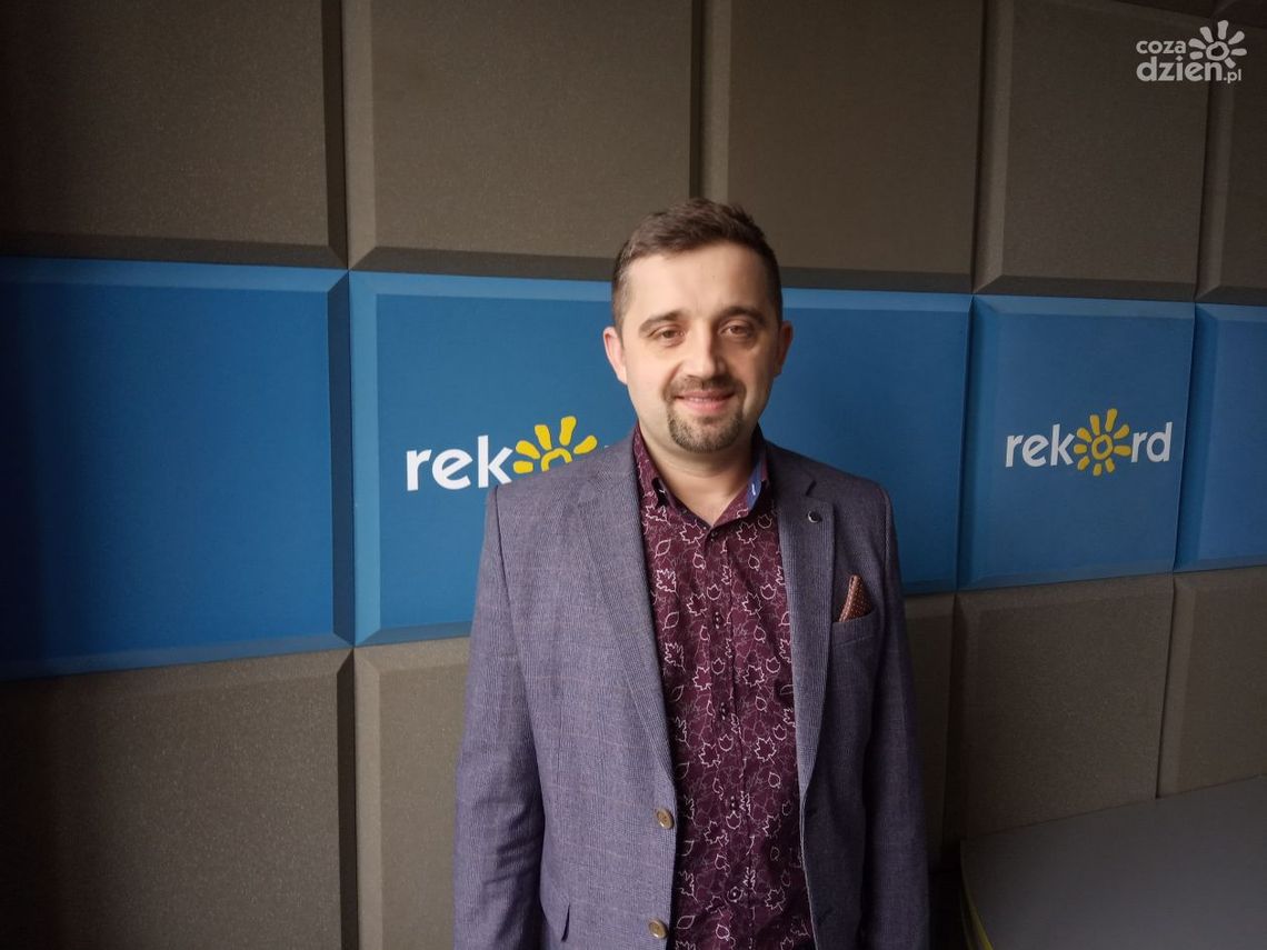 Hubert Żądło: Porządkujemy i budujemy drogi w Bałtowie