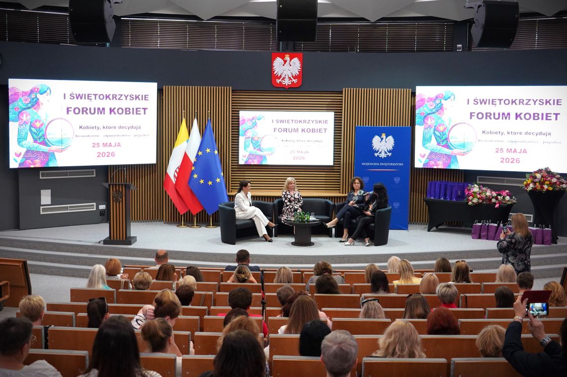 I Świętokrzyskie Forum Kobiet „Kobiety, które decydują” przejęło Kielce. Mocne rozmowy o wpływie i odpowiedzialności I Świętokrzyskie Forum Kobiet „Kobiety, które decydują” przejęło Kielce. Mocne rozmowy o wpływie i odpowiedzialności