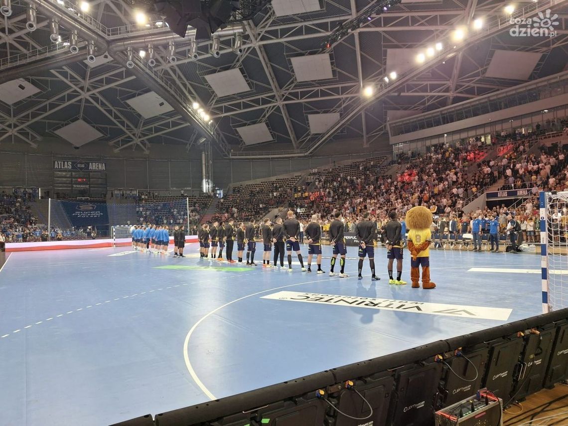 Industria Kielce przegrywa z Orlen Wisłą Płock Industria Kielce przegrywa z Orlen Wisłą Płock