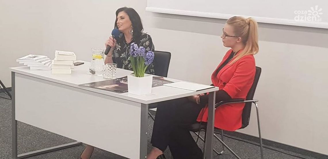 Inspiruje i motywuje. Spotkanie z Iloną Adamską Inspiruje i motywuje. Spotkanie z Iloną Adamską