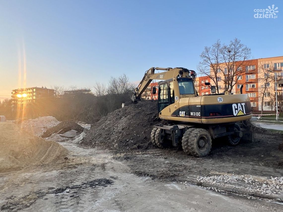 Intensywne remonty dróg zmienią organizację ruchu na północy Kielc
