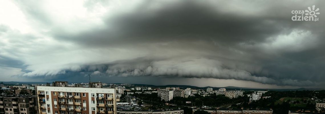Interwencje strażaków w pow. sandomierskim. Dziś również będzie groźnie Interwencje strażaków w pow. sandomierskim. Dziś również będzie groźnie