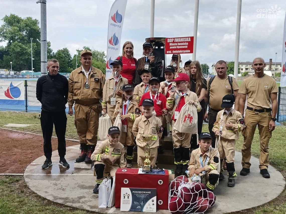 IV Międzynarodowa Olimpiada Drużyn Pożarniczych. Była reprezentacja z powiatu opatowskiego IV Międzynarodowa Olimpiada Drużyn Pożarniczych. Była reprezentacja z powiatu opatowskiego