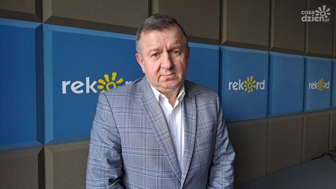 J. Murzyn: Jesteśmy jedną z niewielu gmin, która finansowo wspomaga mieszkańców J. Murzyn: Jesteśmy jedną z niewielu gmin, która finansowo wspomaga mieszkańców