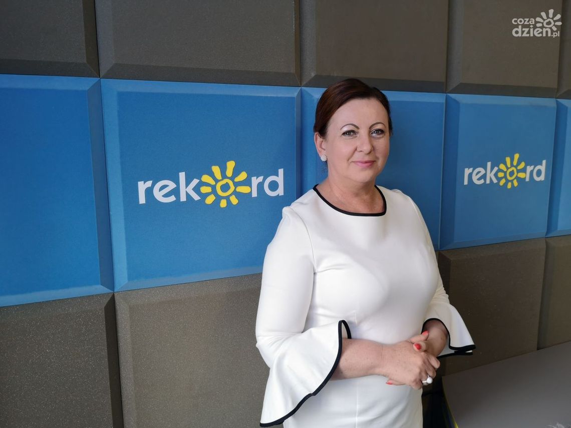 J. Suska: Kolejne inwestycje w ramach rewitalizacji Ćmielowa spowodują, że nasze miasteczko będzie zachwycało nie tylko mieszkańców
J. Suska: Kolejne inwestycje w ramach rewitalizacji Ćmielowa spowodują, że nasze miasteczko będzie zachwycało nie tylko mieszkańców