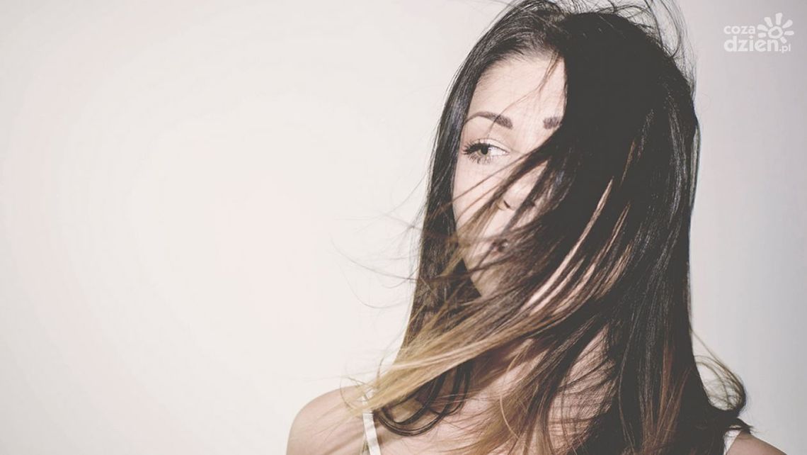 Jak wybrać odpowiednią odżywkę do włosów?