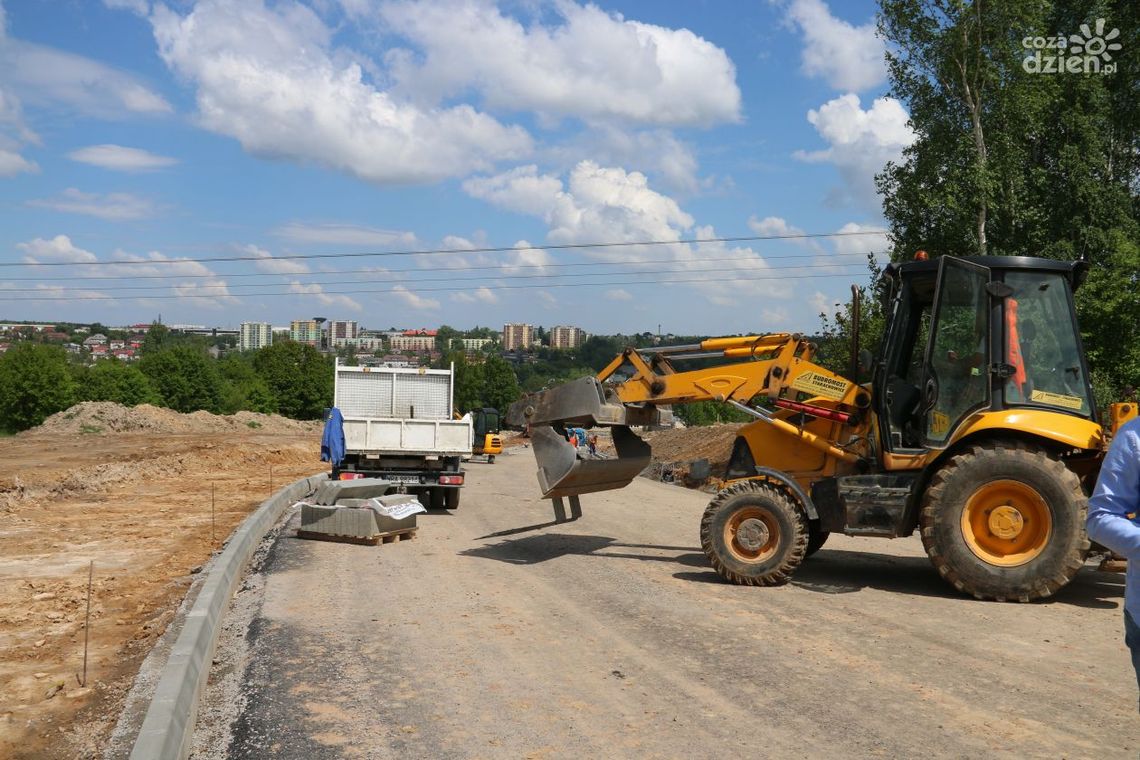 Jesienią kierowcy pojadą nową Moniuszki Jesienią kierowcy pojadą nową Moniuszki