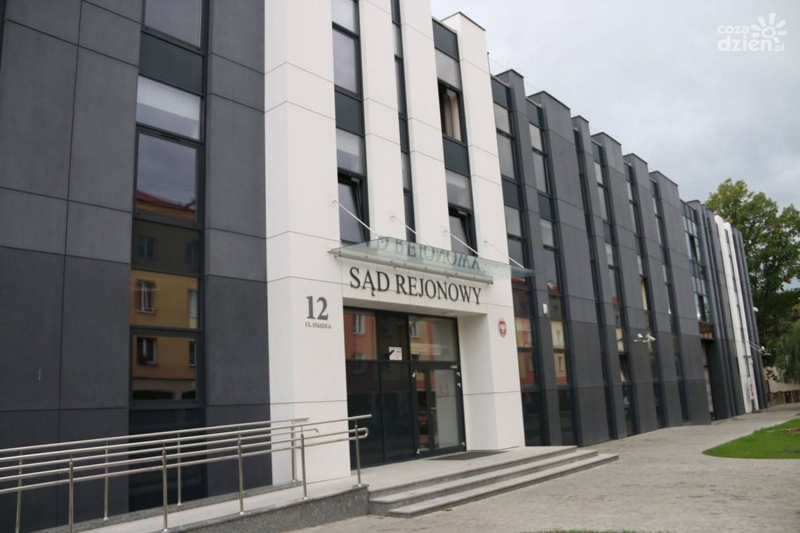 Jest akt oskarżenia w sprawie wypadku do jakiego doszło 1 września w miejscowości Lubienia Jest akt oskarżenia w sprawie wypadku do jakiego doszło 1 września w miejscowości Lubienia