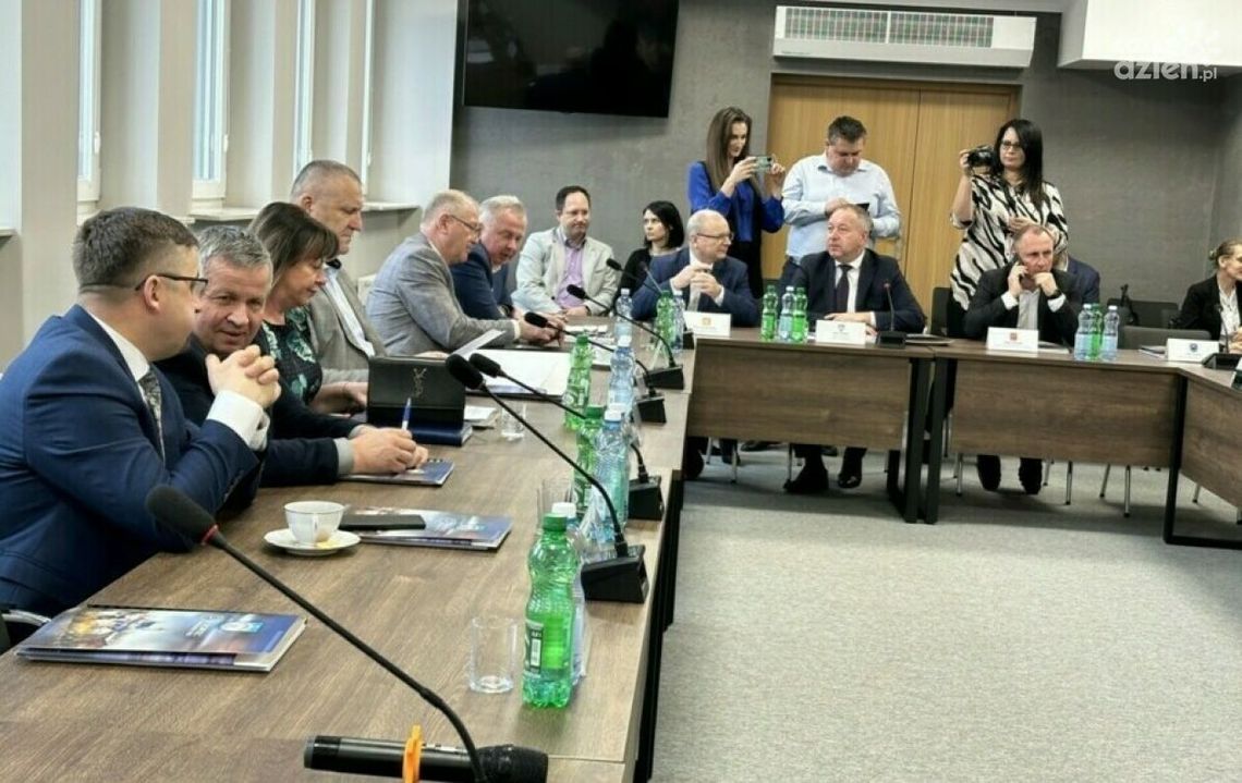 Jest lista projektów realizowanych przez Miejski Obszar Funkcjonalny Miast Północy Jest lista projektów realizowanych przez Miejski Obszar Funkcjonalny Miast Północy