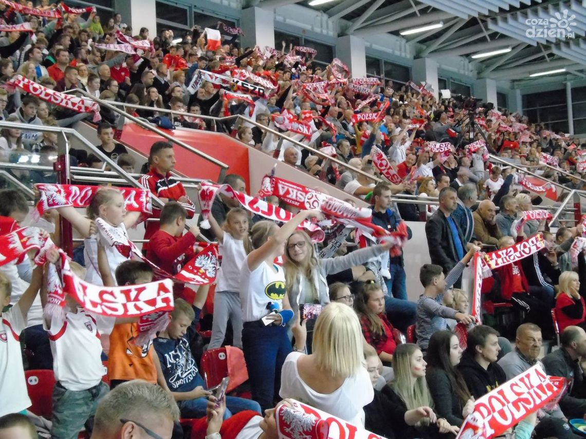 JESTEŚMY MOCARZAMI! Rozgromiliśmy Kosowo! (zdjęcia) JESTEŚMY MOCARZAMI! Rozgromiliśmy Kosowo! (zdjęcia)