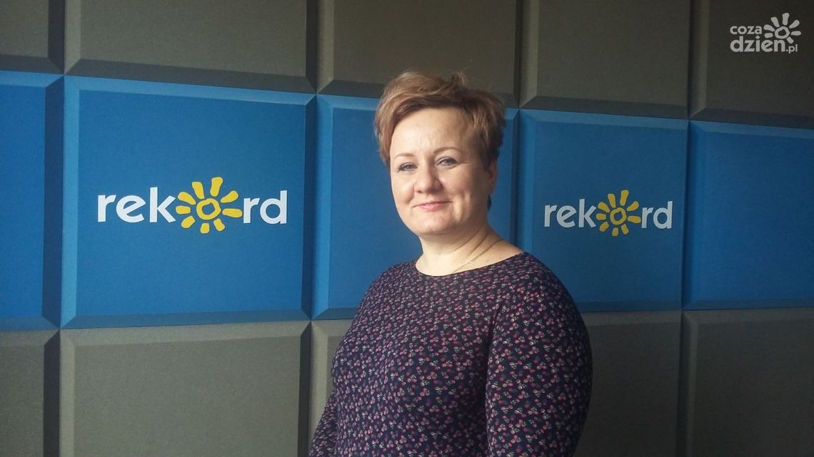 Joanna Borkowska: Pomysł otwarcia w Ćmielowie Klubu Seniora i Dziennego Domu Senior Plus, doskonale się sprawdził. Joanna Borkowska: Pomysł otwarcia w Ćmielowie Klubu Seniora i Dziennego Domu Senior Plus, doskonale się sprawdził.