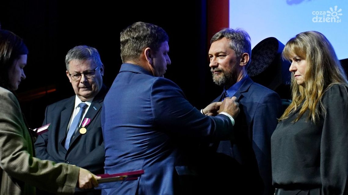 Jubileusz 15-lecia Miejskiego Urzędu Pracy Jubileusz 15-lecia Miejskiego Urzędu Pracy