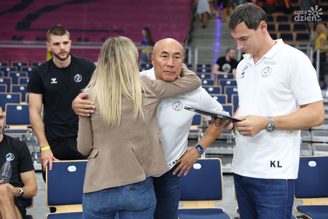 K. Lijewski: Jak na ,,Świętą Wojnę", mecz był bardzo twardy, a momentami wręcz brutalny K. Lijewski: Jak na ,,Świętą Wojnę", mecz był bardzo twardy, a momentami wręcz brutalny