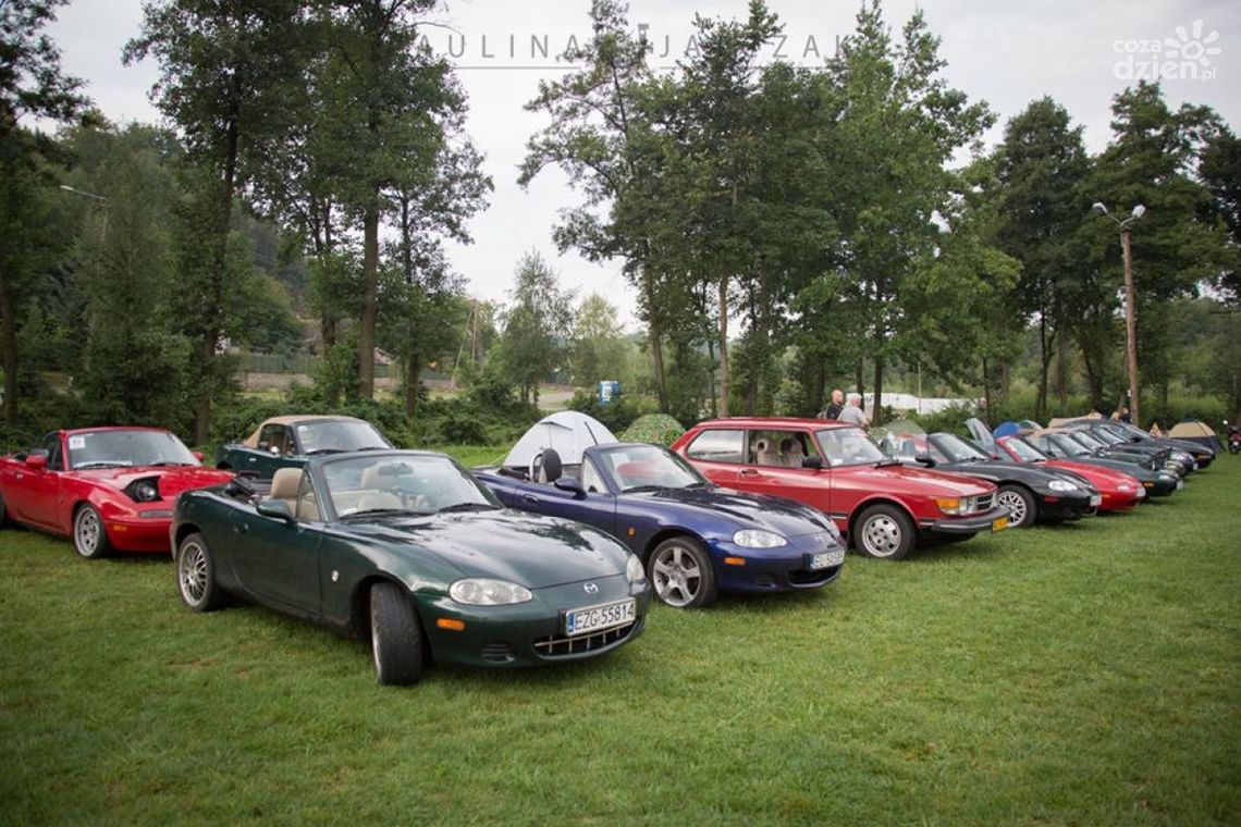 KARBURATOR w Bałtowie - zobacz zabytkowe auta KARBURATOR w Bałtowie - zobacz zabytkowe auta