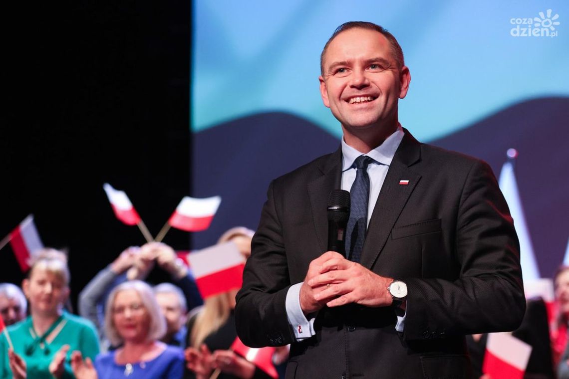 Karol Nawrocki przedstawia program dla Polski Karol Nawrocki przedstawia program dla Polski