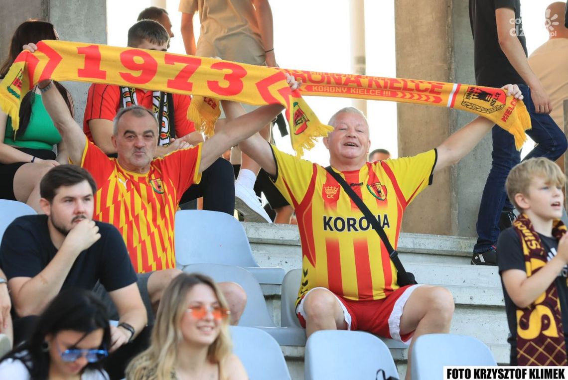 Kibice na meczu Korony z Wartą