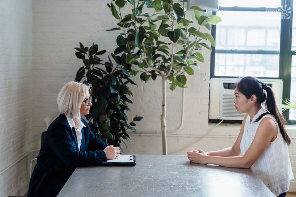 Kiedy pracodawca może zabronić drugiego etatu?