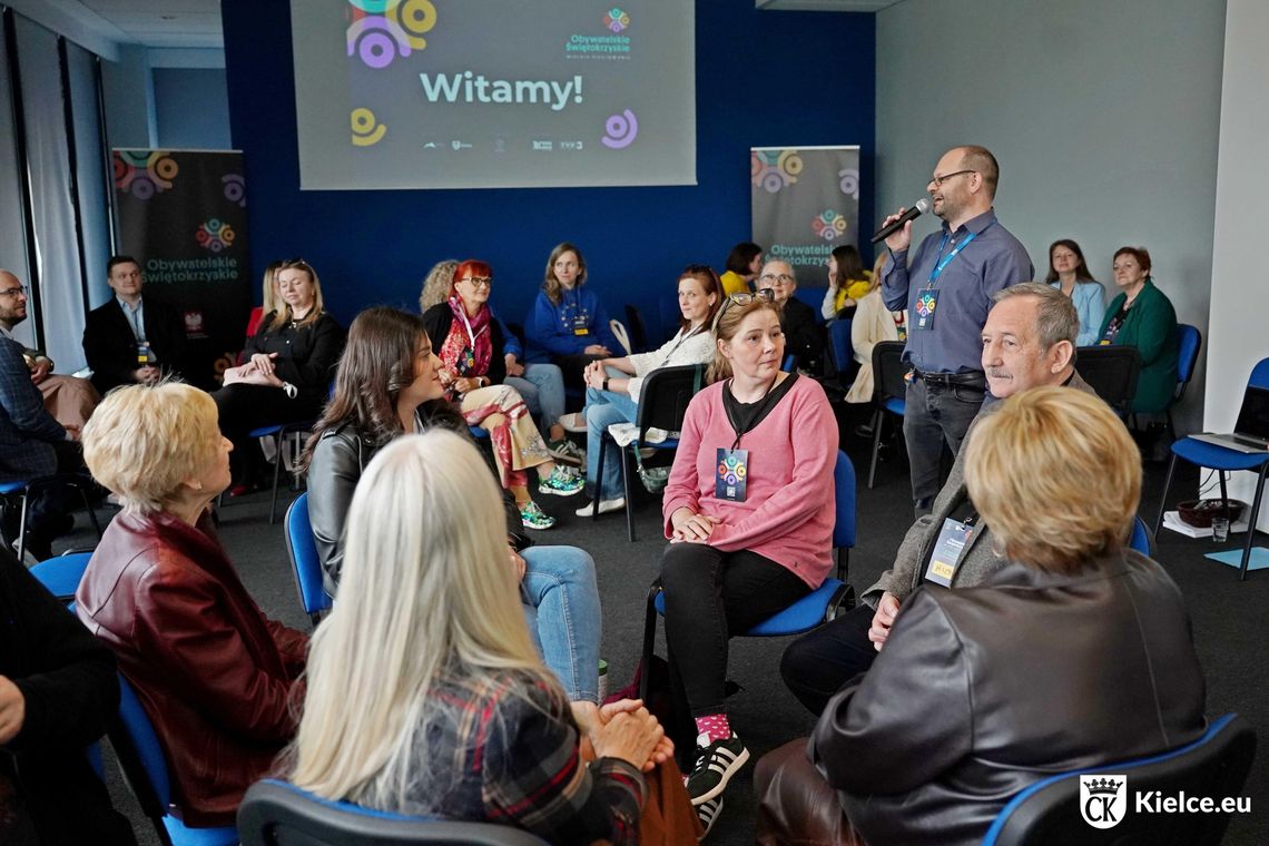 Kielce badają potrzeby organizacji pozarządowych. Ankietę można wypełnić do 13 lipca Kielce badają potrzeby organizacji pozarządowych. Ankietę można wypełnić do 13 lipca