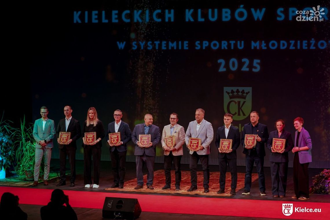 Kielce nagrodziły sportowców. 405 zawodników i trenerów wyróżnionych podczas uroczystej gali Kielce nagrodziły sportowców. 405 zawodników i trenerów wyróżnionych podczas uroczystej gali